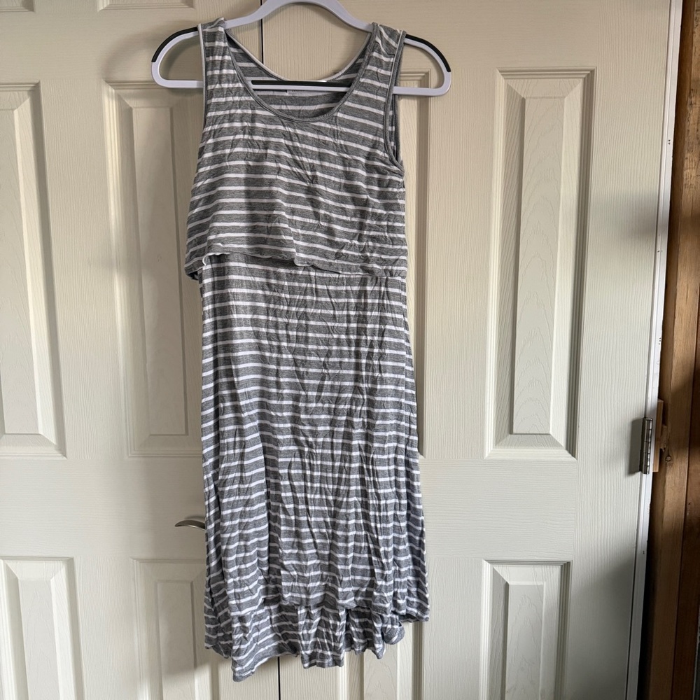 Latched Mama nursing Gray and high low mid length sleeveless dress Size XS